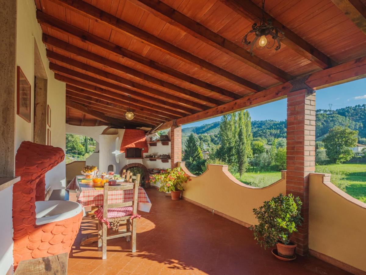 Apartment Barbara By Interhome Corsanico-Bargecchia Exterior photo